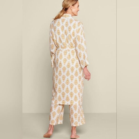 Soft Surroundibgs Amaria Nights Robe - Picture 4 of 4